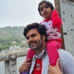 Ganesh Venkatraman Instagram – All set to explore the Venice of the East – UDAIPUR…. with my travel buddy ❤️😉

#travel
#adventure
#rajasthan
#udaipur
#daddydaughter