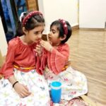 Ganesh Venkatraman Instagram - TWINNING with her cousin sister ❤️❤️ When Samy met her cousin sis for the very first time #familytime #Mumbaidiaries #purelove #sisters #sisterslove❤️ @prettysunshine28