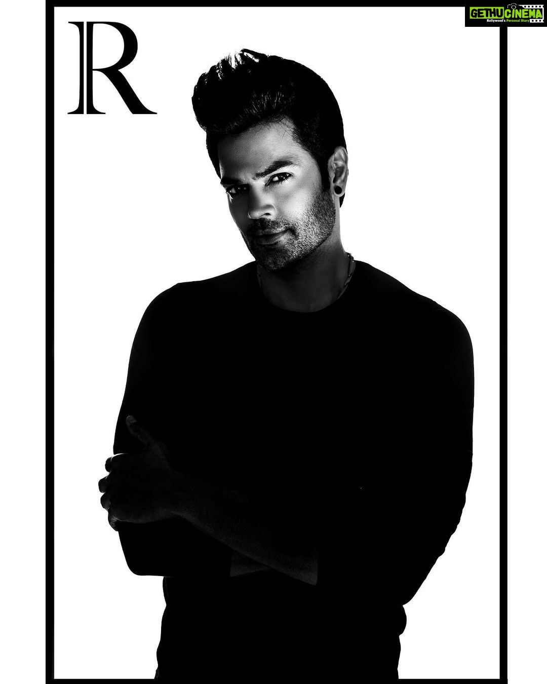 Ganesh Venkatraman Instagram - #BlackAndWhiteVersion @talk2ganesh π€ #GaneshVenkatram . #PhotosByRam #RforRam #RamPhotoDotIn #RTist #VisualNarrator #FellowHumanRam . #Photography : @ram_photographites πΈ #HMUA : @kavyarajpowell β€οΈ #Styling : @athira_s_addy π€ #Production : @bornartiststudios #Assistants : @vijayakumar_photography @dhanan_jayan07 @kiranm_photraits #Production: @bornartiststudios #Studio : @uvi_photostudio ππ½π€ . . #createwithsrishti @profotoglobal @profotousa #photoshoot #swag #stud #fashion #leather #leatherwea#blacktee @zara #profotoglobal #profoto #profotod2 #worldcaptures #photooftheday #love Madras, India