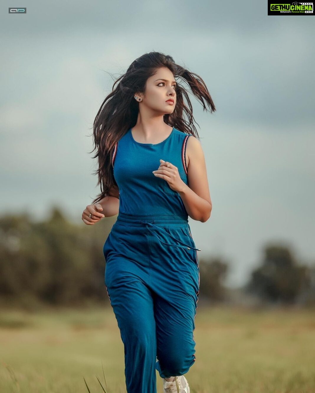 Gayathri Suresh Instagram - Thank you Jett❤️ @ajishprem Puzhakal Padam