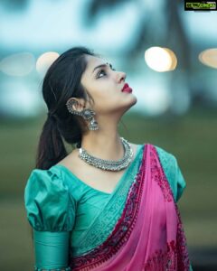 Gayathri Suresh Instagram - Diwali 2020❤
PC: @ajishpremphotography