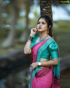 Gayathri Suresh Instagram - Diwali 2020❤
PC: @ajishpremphotography