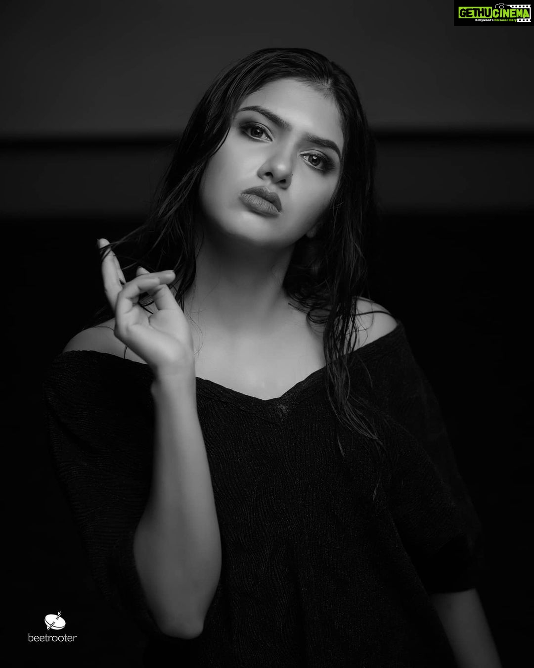 Gayathri Suresh Instagram - Project Name: Voga Parada @voga_parada Actor: Gayathri R.Suresh @gayathri_r_suresh Project Director: Sahal Jabbar @____sahal_jabbar Styling and Designing: Rehna Sheeraz @rehnasheeraz Creative Head: Aravind Karthikeyan @arvind_karthikeyan Re-touch: Noel Thomas @_noelistic_ Project Planner: Hanna Mary Thomas @thambachayan Writer: Arathi Ajit @ara.thi_ Photography- Anulal v v (@anulalphotography) Mua: Sheena @sheena_makeup_artist Special mention: The Beetrooter Events and FAM @beetrooter_ @_food_art_music_ Le Méridien Kochi
