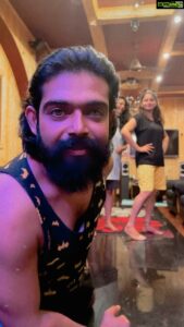 Gayathri Suresh Instagram - @riaa_saira  @lakshmi.sruthi @avin_anto