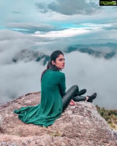 Gayathri Suresh Instagram - Nothingness❤️ PC : My Darling @ajishprem 💝❤️