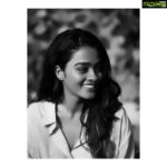 Gayathrie Instagram - Can you tell that I absolutely love Monochromes?! . . . 📸 - @madras_ponnu