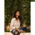 Gayathrie Instagram - Sunrise vibes ☀️ . . 📸 - @madras_ponnu