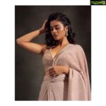 Gayathrie Instagram - ✨✨✨ . . @prachuprashanth @chaitanyarao_official @salomirdiamond @yuvarsmakeupartist @mspinkpantherjewel