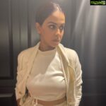 Genelia D'Souza Instagram - Life won’t sparkle unless you do 💚