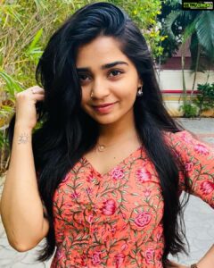 Gouri G Kishan Instagram - Back at #skinlabchennai for Laser Hair Reduction Treatment and I’m loving the results achieved so far!
A big shoutout to the team @skinlabindia for following proper hygiene protocols keeping the current situation in mind. 

To book an appointment call 7358400400 or visit the clinic located at Khader Nawaz Khan Road, Nungambakkam, Chennai. 
@drjamunapai @skinlabindia