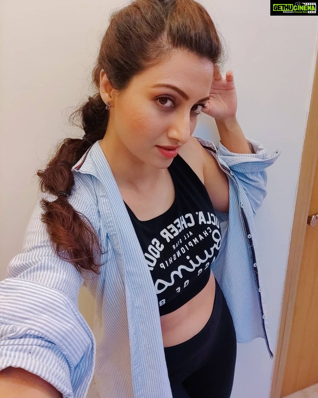 Hamsa Nandini Instagram - Ok Tuesday, Lets do this! . #swanstories