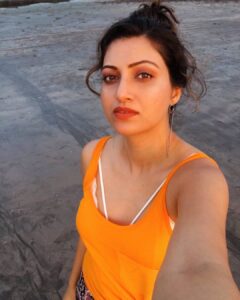 Hamsa Nandini Instagram - Nothing is more dangerous than a girl that has learnt her worth❤️‍🔥.
.
#swanstories