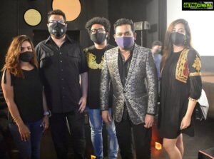 Haricharan Instagram - #PemiereWithAResponsibility

This was A couple of Days back at the premiere show of #99SongsTamil. A beautiful responsible showcase of the Movie amidst the Covid19 commotion.

Story & screenplay by @arrahman sir and directed by @vishweshk was a Treat  indeed. 

Documenting a Musician's story who goes through various emotions with such artistic Brilliance and Detailing. 

Every music Lover should experience this. 

Loved the specific references to world of Rock music and technical aspects in Music. 

The actors have performed so well, the Music Undoubtedly flows with the story reminding us of the Legend behind it. 

So much of Hardwork has gone into this, a vision to break the Stereotype in Cinema. 

It's Imperative that we Support this Sincere work of Art and Celebrate it. 

Always an honour being a part of the Soundtrack of an ARR movie. 

Thank you @arrahman sir, loving this new endeavour of yours.
#Arrahman