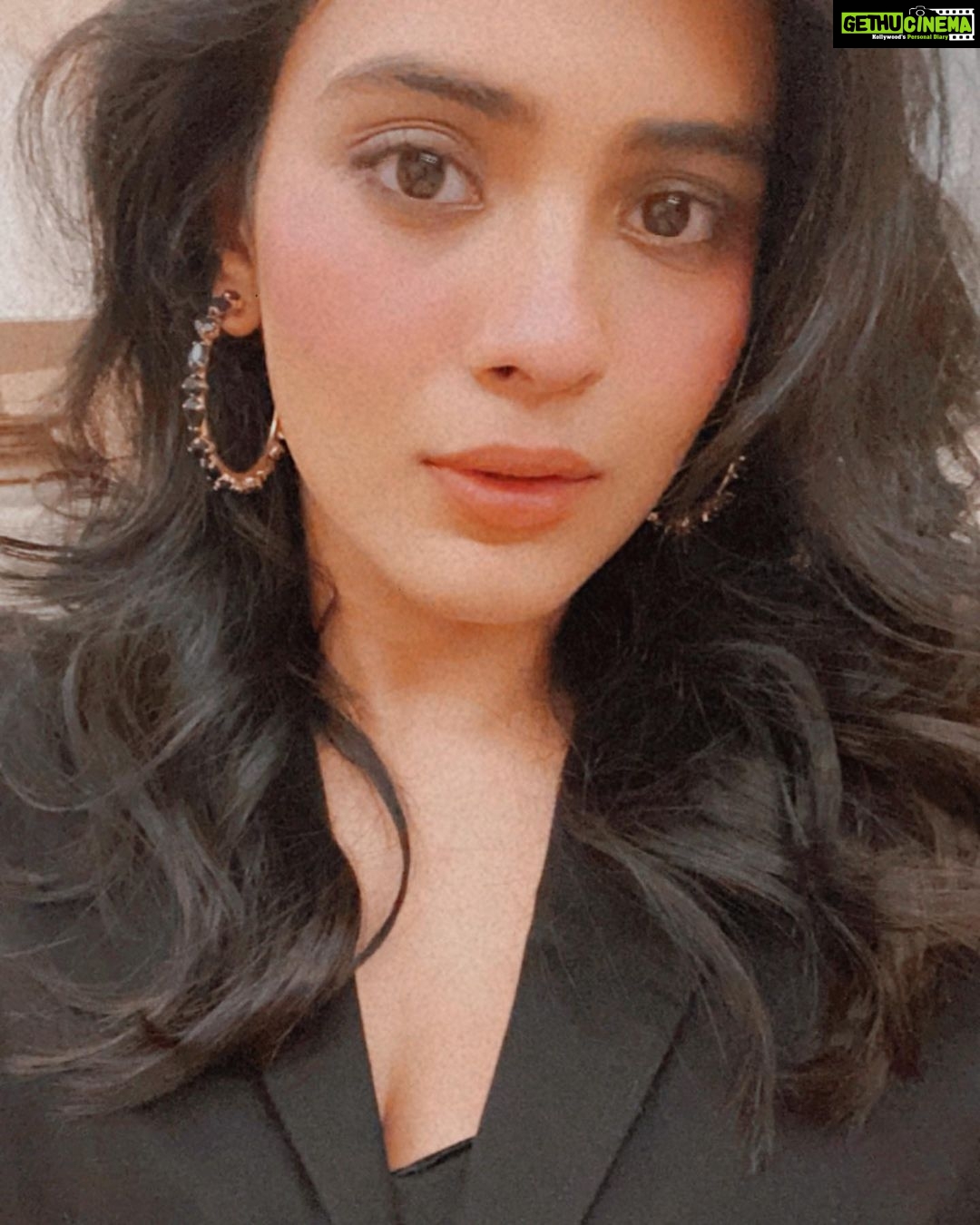 Hebah Patel Instagram - 🤳🏽: on point!! Chennai, India