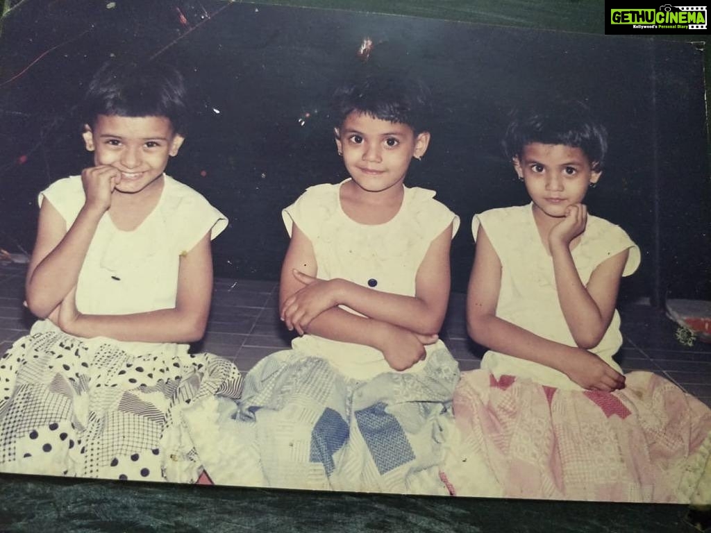 Hebah Patel Instagram - Always a sister! Always a friend! Learnt it when I was little. We still swear by it. Happiest birthday Linda and Heather. Mumbai, Maharashtra