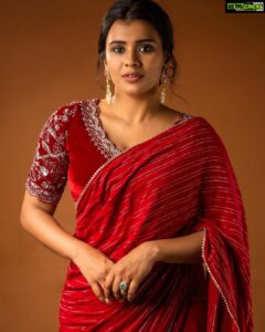 Hebah Patel Instagram - #Nika-2 Styled by @officialanahita 
Outfit: @issadesignerstudio 
Jewellery: @aarni_by_shravani 
Pic: @chinthuu_klicks