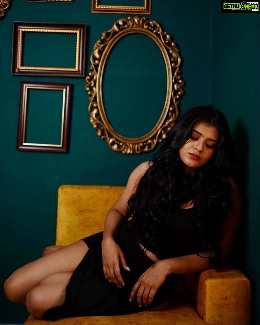 Hebah Patel - 55.8K Likes - Laze in grace. #sundaymood☀️