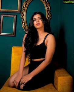 Hebah Patel Instagram - Empty frames, Emptier feelings.