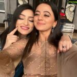 Helly Shah Instagram - Its her happpyy buddday 🥳☺️❤️💥🥰🧿 Chalo wish karo nahi kiya hai toh 🎉 @aslichandni 💥