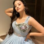 Helly Shah Instagram - 🧚‍♀️ Styled by - @stylingbyvictor @sohail__mughal___ 👗- @worldofasra 💍- @blingvine