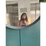 Helly Shah Instagram - 🪞🤳🏻