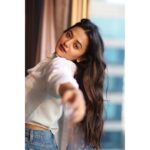 Helly Shah Instagram – 💨 

@aashkapatelphotographyy 💋