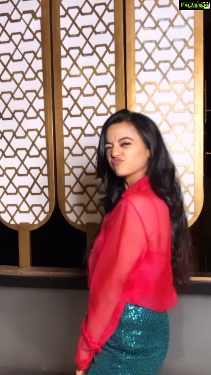 Helly Shah - 255.8K Likes - 🐼