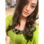 Helly Shah Instagram - 💋