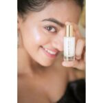 Helly Shah Instagram - #Giveaway 🙌🏻😀 Heyyy guys Do you believe in magic? Win MyGlamm’s NEW Magic Potion for you and your friends! 😍😀 - Follow @MyGlamm - Tag your 2 BFFs in the comments below and have them follow @MyGlamm Winners will be picked after all rules have been met Contest Ends Dec 12th Midnight – check out my stories on Dec 13th for winner list! 🥳🎉💃 Winners Will be DM’d Privately #MyGlamm #MagicPotion #UnicornEssence #FollowUs #ContestAlert #ItsMyGlamm