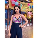 Helly Shah Instagram - 🦄🦋🌈🌟🧚‍♀️. . . Styled by - @smriti_medha Wearing- @labelpujapandey Accessories- @smriti_medha. . . 📸- @vidhiipandya 🥰🌈