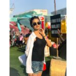 Helly Shah Instagram – Take a walk . Face the sun and feel the warmth on your face . Take a moment to value the present ..❤️