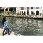Helly Shah Instagram - I was enveloped in it . I was a part of it . i was not lost , was exploring ..... ❤️ . #travel #exploretheworld #holidaying 💃