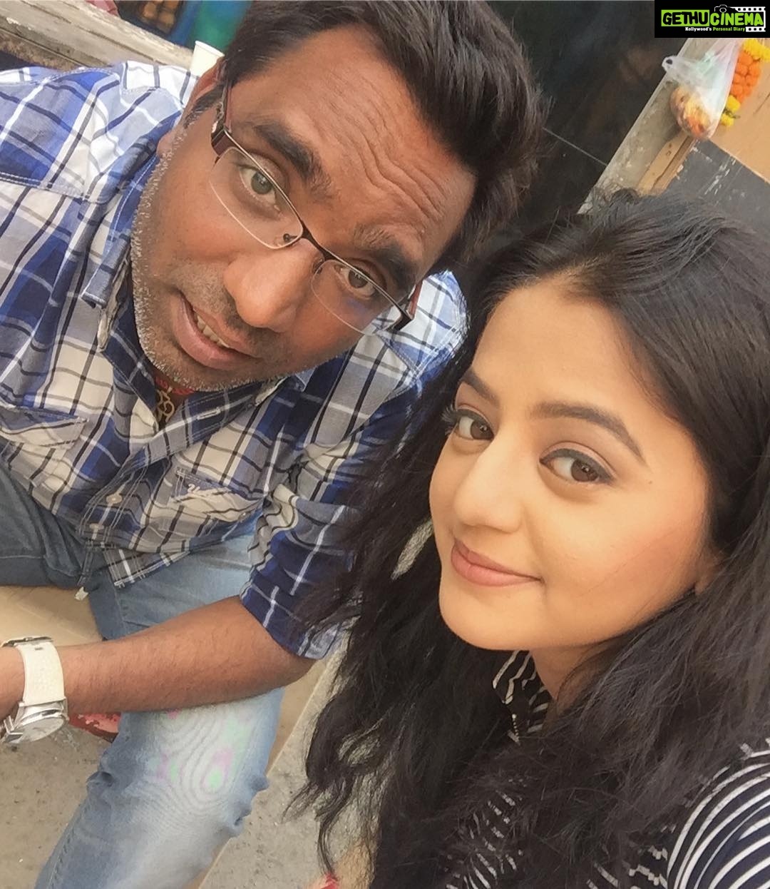 Helly Shah Instagram - To this one person whom i admire , adore and respect the most , who has encouraged me always to do the best of my work nd much more , wishing u a very happpieee birthday @lalitmohan08 πβΊοΈπI β€οΈU π P.S - Forever ur favourite π€·πΌββοΈ as u say always .... ππ
