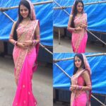 Helly Shah Instagram – Pinky pinky # 💖😍