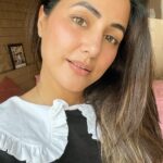 Hina Khan Instagram - Taking care of your skin is more important than covering it up.. #NoMkupKindaDay #NoFilter #MoreSelfLove #BetterSkin #LoveTheSkinYouAreIn