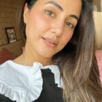 Hina Khan Instagram - Taking care of your skin is more important than covering it up.. #NoMkupKindaDay #NoFilter #MoreSelfLove #BetterSkin #LoveTheSkinYouAreIn