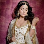 Hina Khan Instagram - Soft as Ivory🕊 Outfit- @sonalijain_fashion You killed it sonali ❤️ HMU- @sachinmakeupartist1 @arbazshaikh6210 📸- @rishabhkphotography