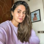 Hina Khan Instagram - My Angel, always watching my back.. #DaddysStrongGirl #MyStrength #MyMotivation #MyHero #MyFirstLove ❤️👨‍👧
