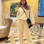 Hina Khan Instagram - Travel Heals me ✈️
