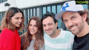 Hrithik Roshan Instagram - This gang is ready for take off. 
#Fighter