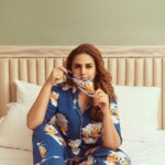 Huma Qureshi Instagram - Let’s stay in and order pizza kind of a day !! Missing home .. But I’m shooting Nightsuit- @dandelion.india Hair - @susanemmanuelhairstylist Make up - @ajayvrao721 Styling - @who_wore_what_when Photography - @chandrahas_prabhu