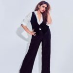 Huma Qureshi Instagram – Kicking off promotions for #Mithya 
On @zee5 
Back to Basics .. 
Styling – @who_wore_what_when 

PS- Don’t miss my eyeliner 👁