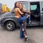 Huma Qureshi Instagram – Why should boys have all the fun ?? Right @_vaanikapoor_ … #Bellbottom #happygirlsaretheprettiest Strong girls support each other .. and pull each other up !! (Literally sometimes ) 🤣🤣😂😂 #girlpower #bts #madness #laughter