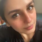 Huma Qureshi Instagram - Stop seeking validation. There is nothing outside. Go within. You are enough. You have enough. Your core is pure. Your atman sacred. Aham Brahmasmi ❤️ #peace #love #divine #ahambrahmasmi #gratitude #light #core #soul