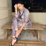 Huma Qureshi Instagram - Jungle Queen 👑 #lastnight #pantsuit #humaqureshi #bossbabe Outfit- @drobekart Heels- @tresmode Fashion Director- @officialkavitalakhani Sr. Stylist- @aeshu_lalan Hair- @sanapathan104 MUA- @ajayvrao721