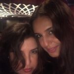 Huma Qureshi Instagram - Happy Birthday to the best of them all .. The friend everyone needs .. she feeds you , loves you silly, organises the best foot massages, stalks you at all doctors and spa appointments and makes you laugh endlessly... the one and only @farahkhankunder I’m missing your khana and jokes while I shoot tonight... Have the best year ever !!! ❤️