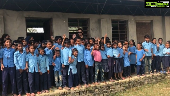 Huma Qureshi Instagram - It was an incredible experience travelling across Nepal the last 2 days and seeing first hand the amazing work done by @savethechildren How the programs and scholarships that are being run are making a huge difference to the lives of these beautiful children!! I feel so blessed I got a chance to experience this. Thank you for the opportunity @savethechildren and @catherineopp5 More power to you all! I cannot wait to officially start contributing to @savethechildren #blessed #children #education @brad.c.irwin @pmcgetrick