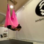 Huma Qureshi Instagram - See Ma, I can fly ... #yoga #practise #inverted #yogapractice #fitness @anshukayoga