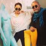 Huma Qureshi Instagram - Anyone remember the Mannequin Challenge ?? 🤪 Hanging out with @ashguptaslife #friends #photography #posers #photoshoot #life