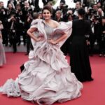 Huma Qureshi Instagram - Very #gamesofthrones Feels 💃💃 #livevictoriously @greygoose  @fetch_india @pankhurifetch  Dress - @gauravguptaofficial Jewellery- @chopard Styled - @ayeshaaminnigam @shauryaathley Hair and makeup - @shaanmu 📷 - @greygoose @atrayeeduttagupta #greygooselife #cannes #2019  #Cannes2019